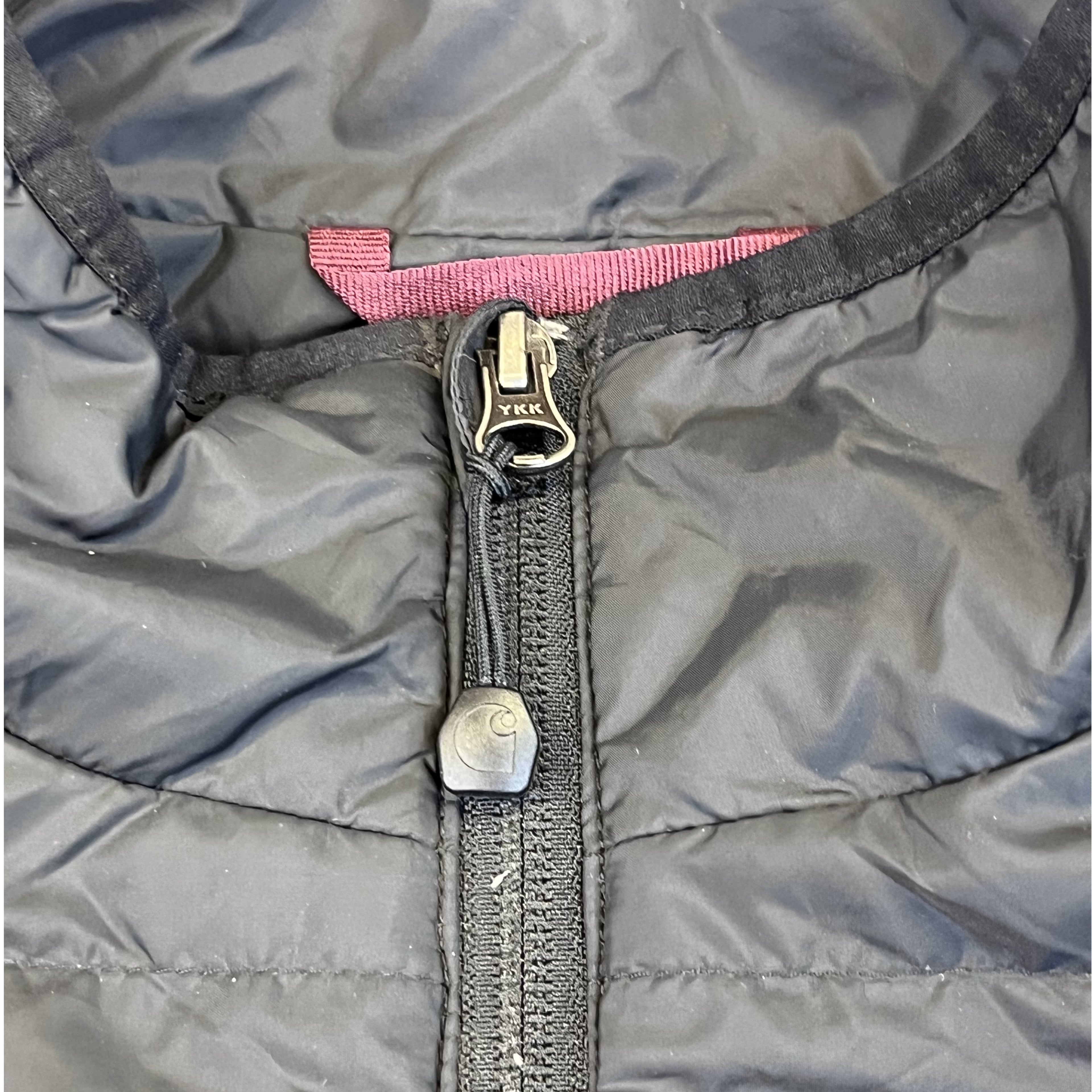 Carhartt prošívaná bunda (zip-up)