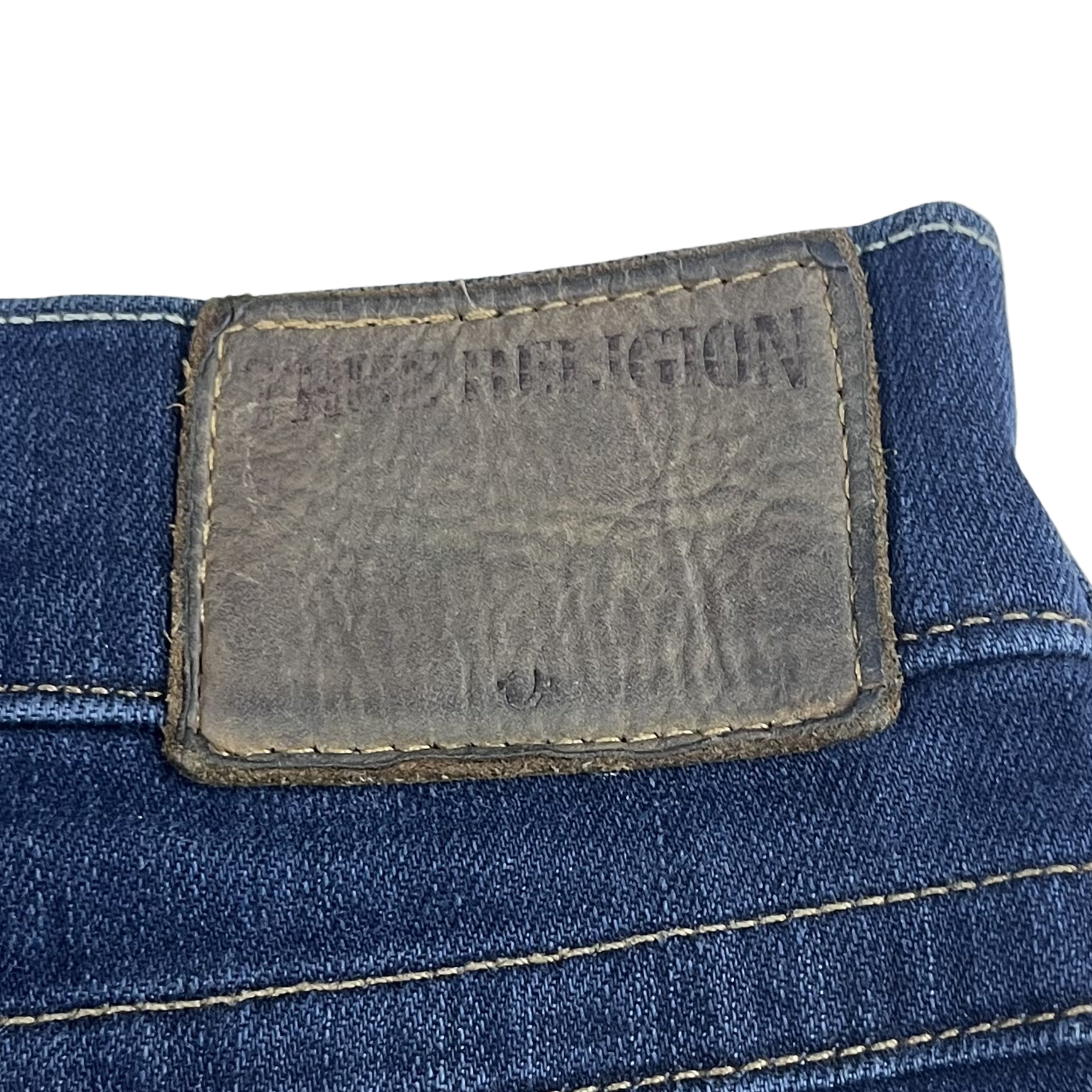 TRUE RELIGION BOOTCUT – DARK WASH CLEAN