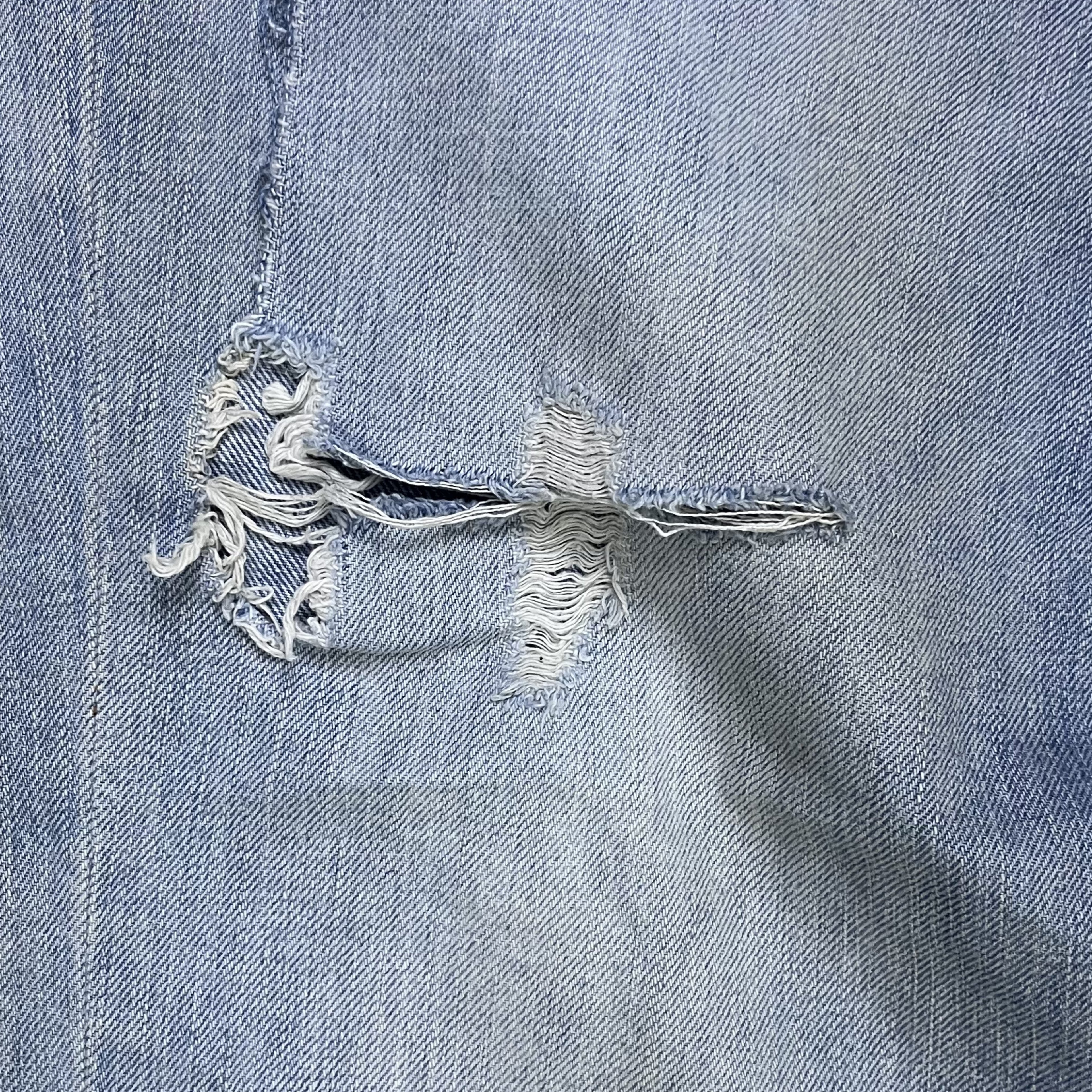 TRUE RELIGION STRAIGHT – LIGHT CLEAN