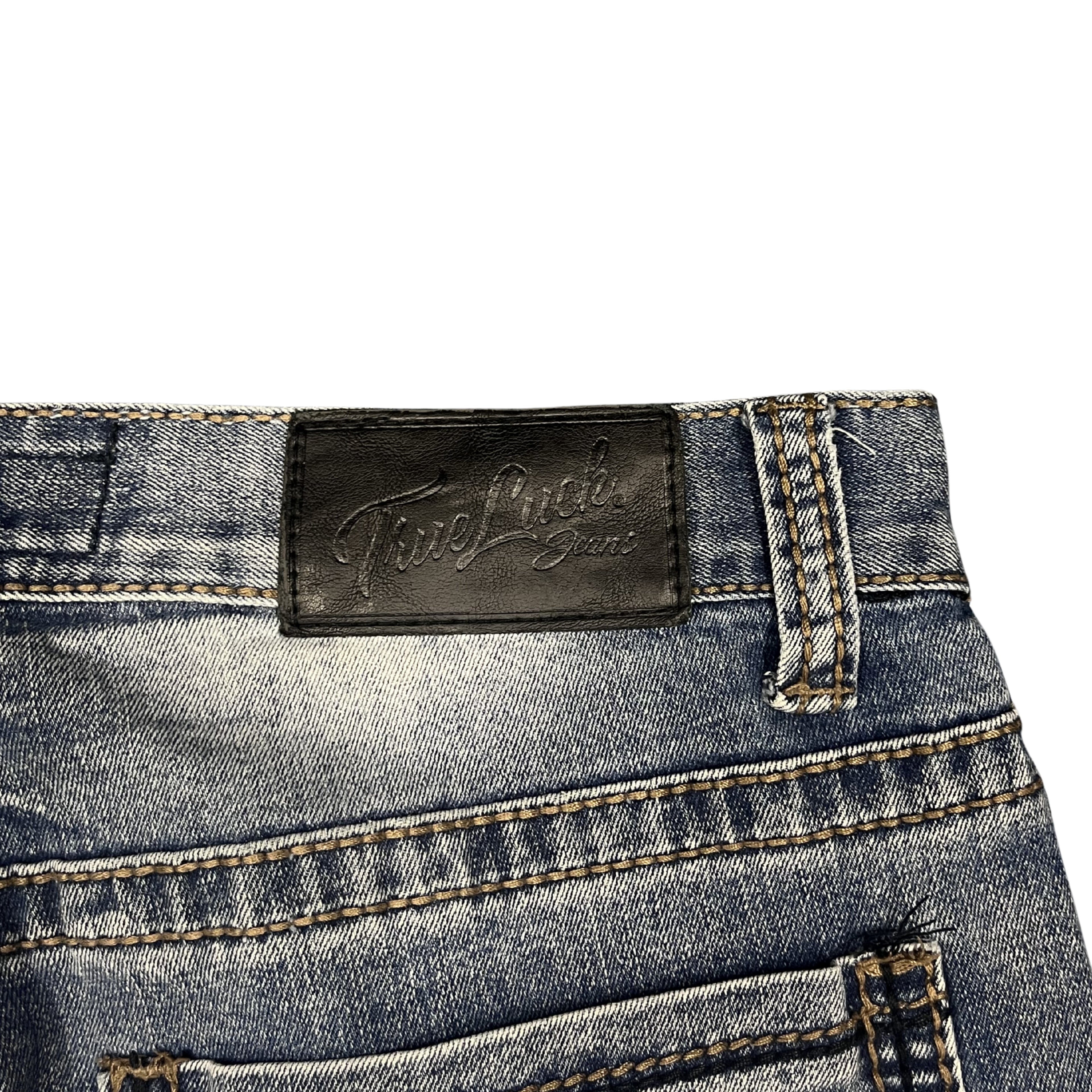 True Luck- Light Washed Jeans