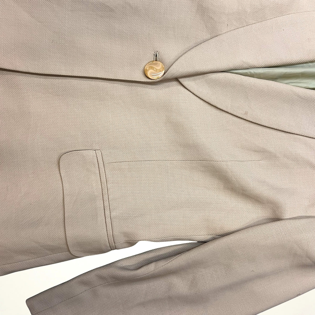 Burberrys Vintage Wool Blazer (Beige)
