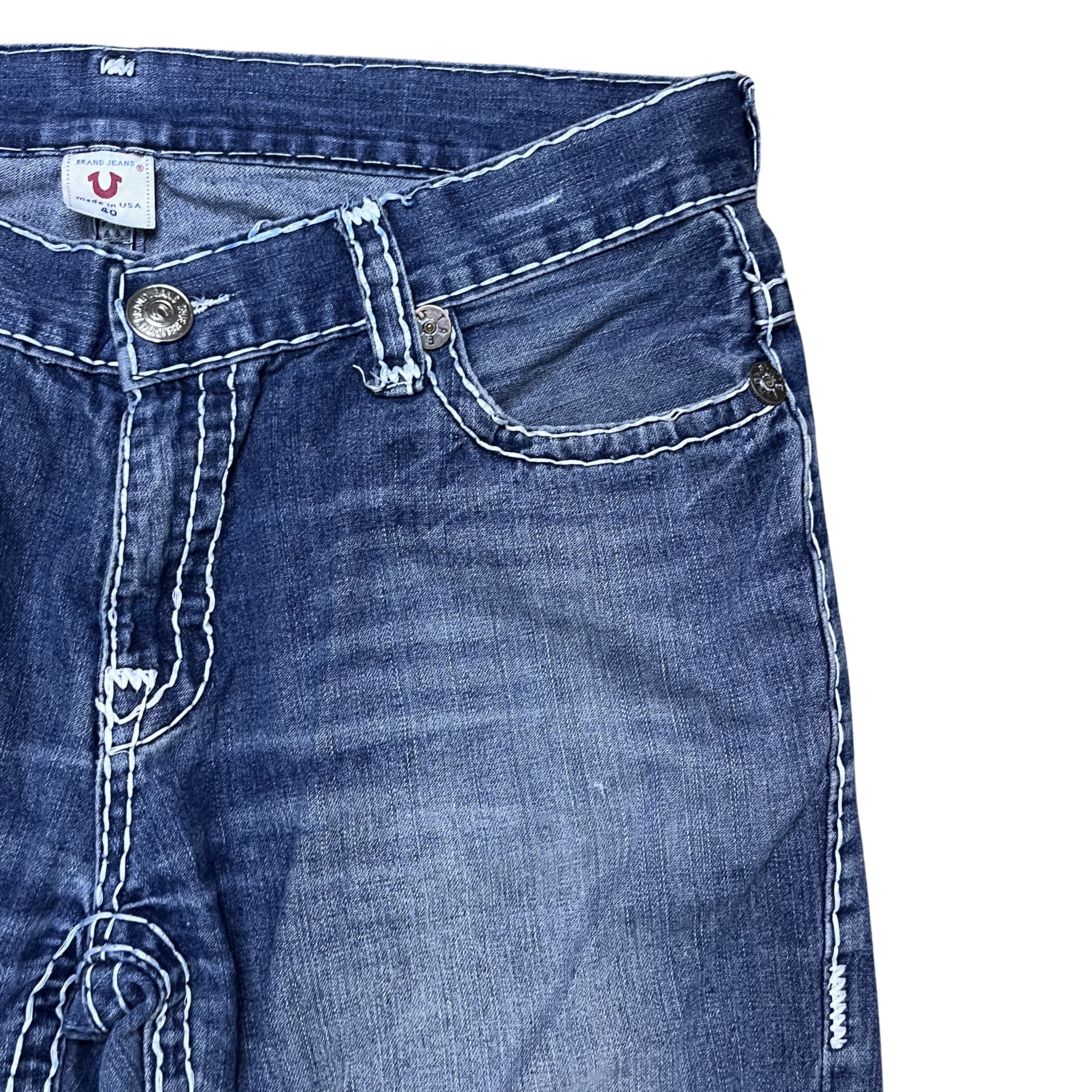 TRUE RELIGION BILLY SUPER T – LIGHT WASH