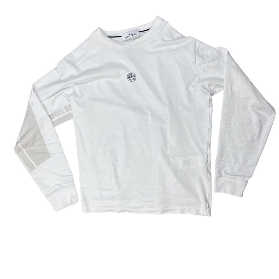 STONE ISLAND LONGSLEEVE – WHITE GRAPHIC