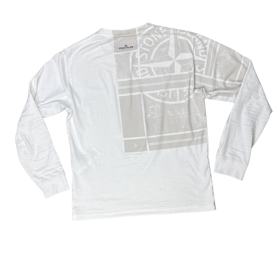 STONE ISLAND LONGSLEEVE – WHITE GRAPHIC