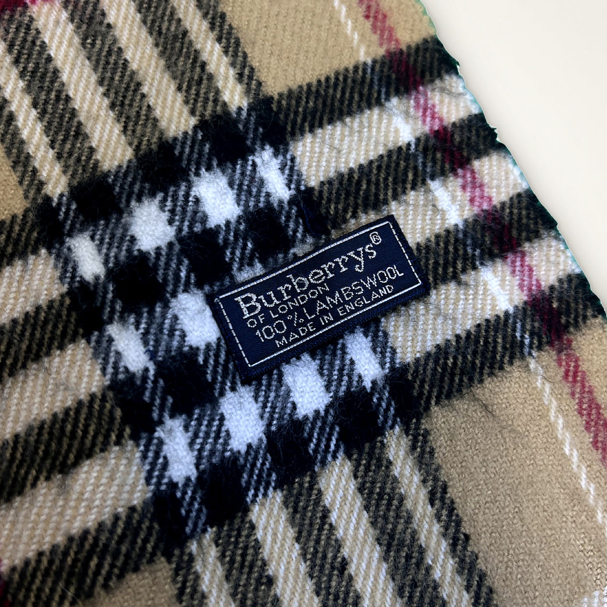 Burberry klasická béžová kostkovaná šála