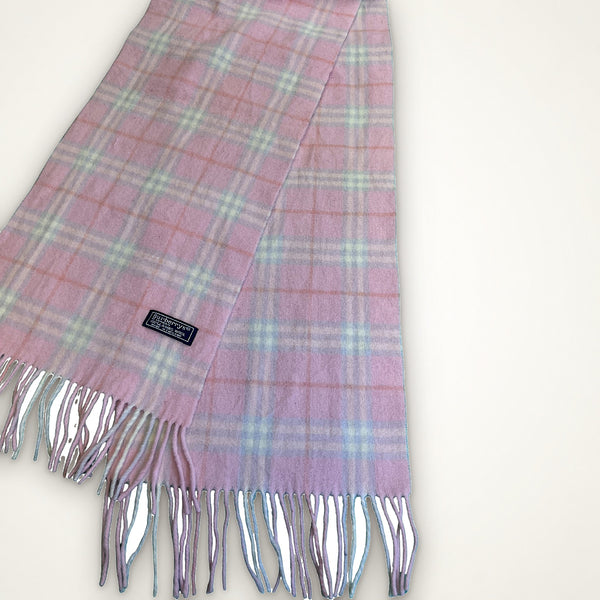 Burberry růžová kostkovaná šála