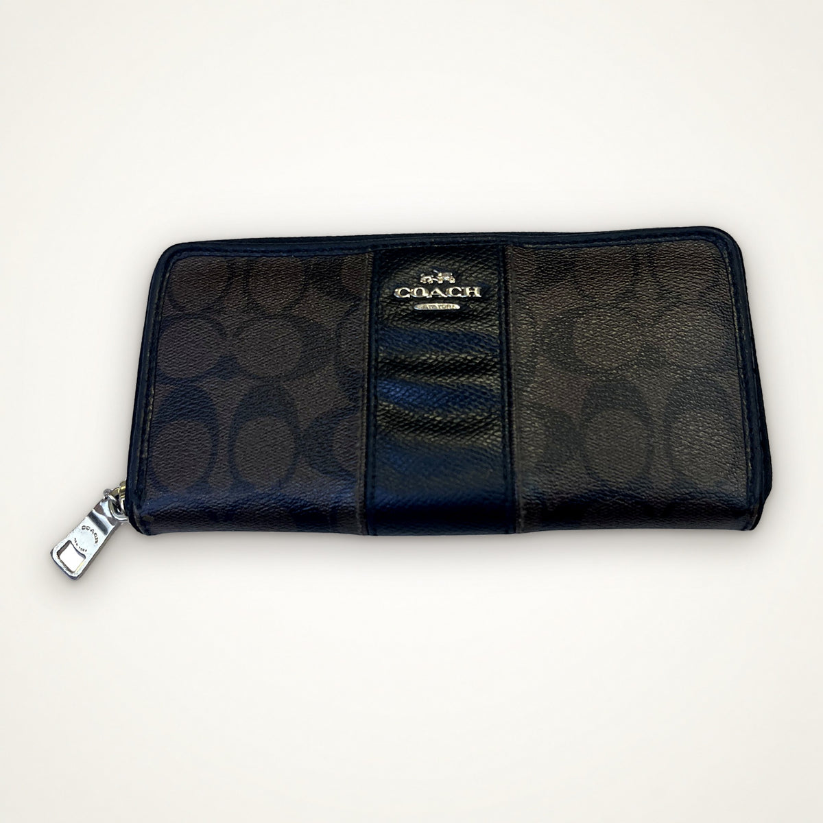 COACH Signature Zip Around Peněženka (hnědo/černá)
