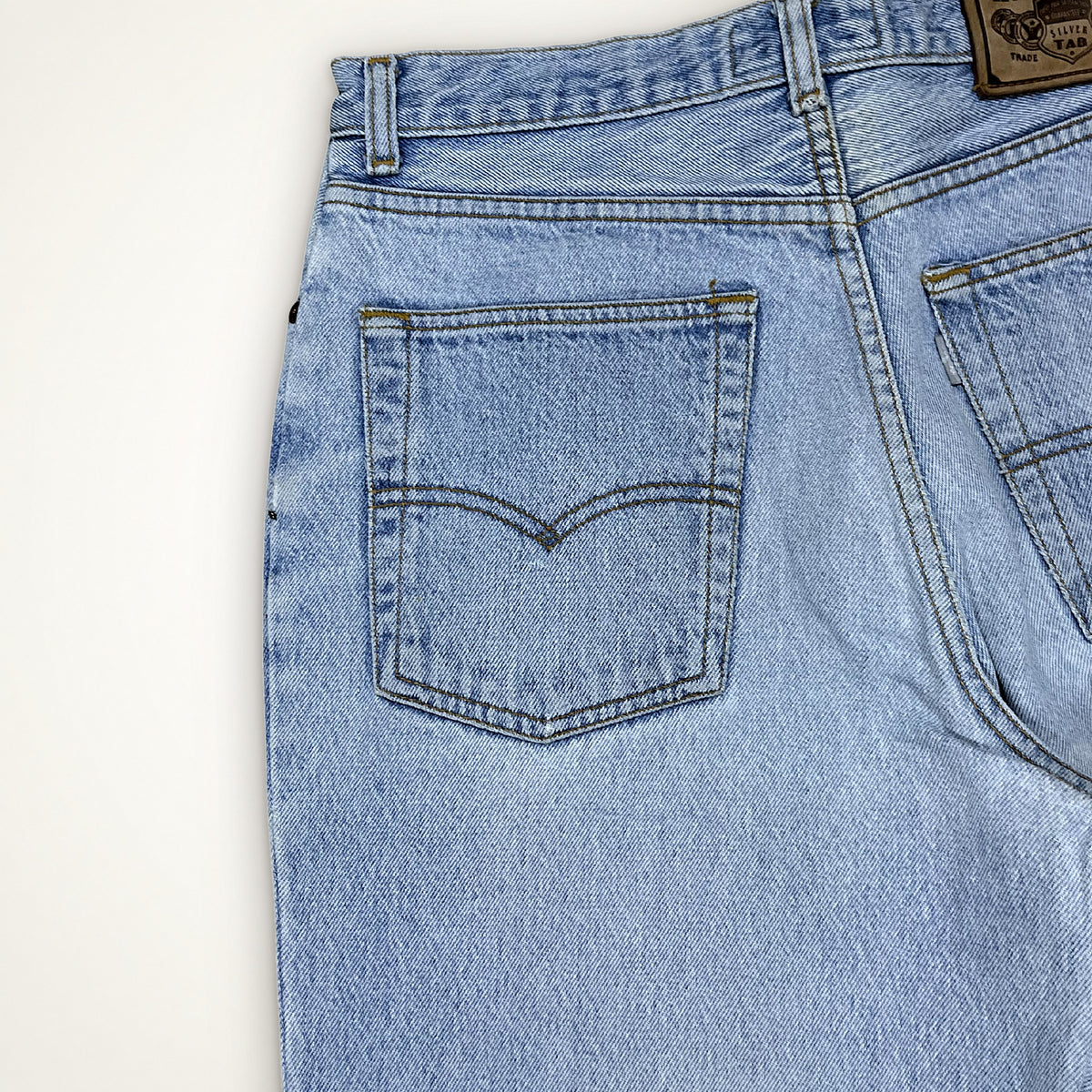 Y2K Jeans- Light wash loose fit