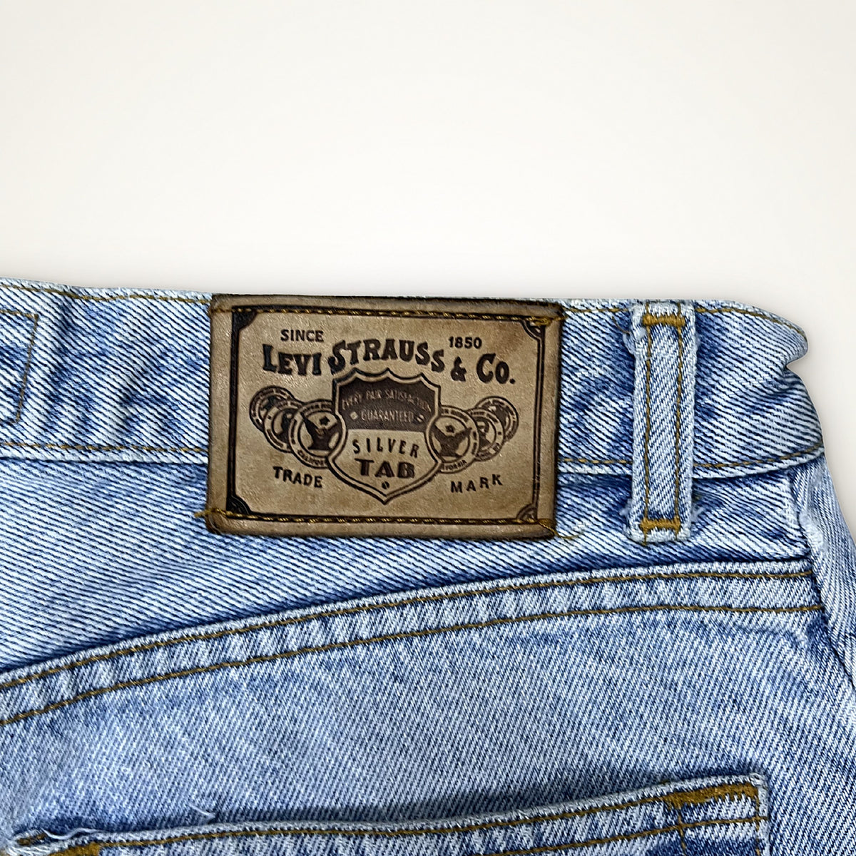 Y2K Jeans- Light wash loose fit